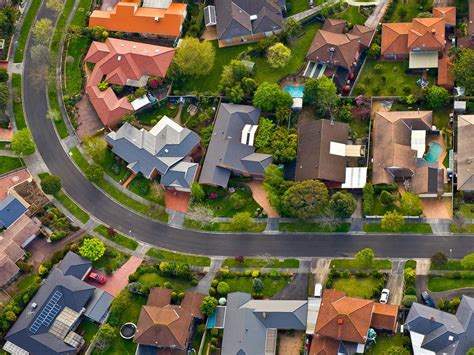 Melbournes Strongest House Price Rebounds After Downturn Realestate