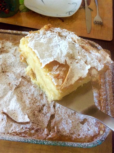 Remove phyllo dough from package and have a damp towel ready so you can keep the phyllo sheets covered as you work. Phyllo Dough Dessert Recipes Easy - 7 Easy Fabulous Phyllo ...