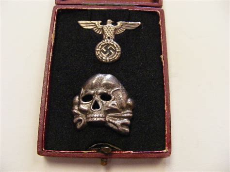 German Third Reich Ww2 Totenkopf Officers Cap Badge Pins On Skull