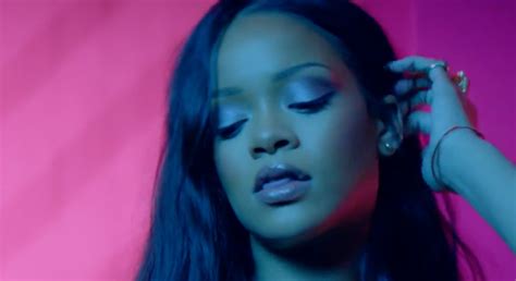 Rihanna S Music Video Evolution From Island Girl To Superstar