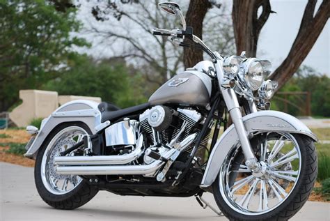 Deluxe With Cast Wheels Page 2 Harley Davidson Forums