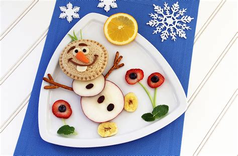 Los niños reconocieron fácilmente los alimentos al verlos, olerlos y probarlos, pero tuvieron dificultades en reconocer algunos de ellos utilizando su tacto como con la mayonesa y los frijoles. Frozen-Inspired Olaf Food Art | Disney Family