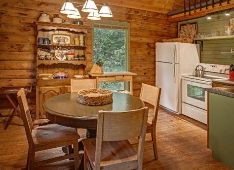 Log Cabin Loft Picture Of Candlewood Cabins Richland Center