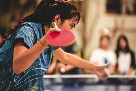 Tennis De Table La Raquette Aux Mains Des Femmes Lyon Bondy Blog