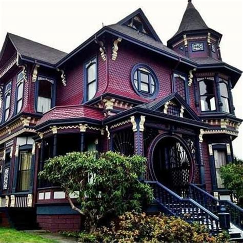 Pin By Stacy Nelson On Home Decorating Gothic House Old Victorian Homes Victorian House Colors