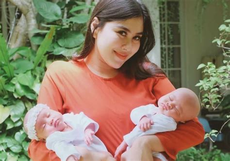 Mau Punya Bayi Kembar Ala Syahnaz Dan Jeje Govinda Ada 4 Caranya