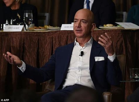 Any suggestion saudi arabia was in involved in the phone hacking of washington post owner jeff bezos was dismissed as absurd late tuesday by the kingdom's embassy in washington. Amazon's Bezos gives $1 mn to press freedom watchdog ...