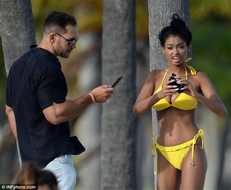 Jayde Pierce Shows Off Cleavage And Derriere In Yellow Bikini Daily
