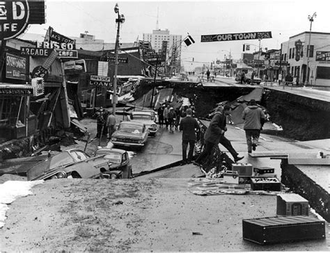 Major structural damage occurred in many of the major cities in alaska. 1964 Alaska earthquake - Wikipedia
