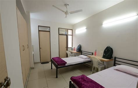 Fully Furnished Hostel Rooms In Greater Noida Kcc Hostels