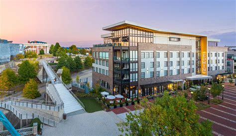 Boutique Hotel in Chattanooga - Stylishly Southern | The Edwin Hotel