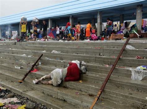 Philippines Way More Than 10000 Dead Bodies Piled In Heaps Warning