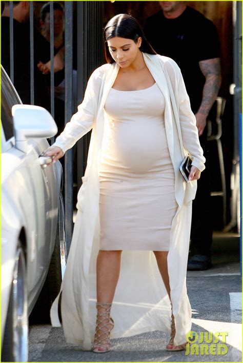 Pregnant Kim Kardashian Displays Baby Bump In Another Form