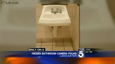 mom shocked after 5 year old discovers hidden camera in california starbucks bathroom the