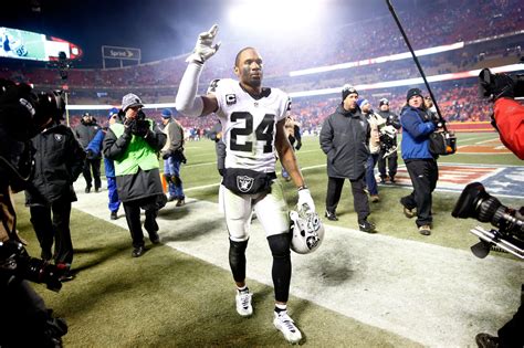 20 Years Later Charles Woodson Is A Raiders Legend