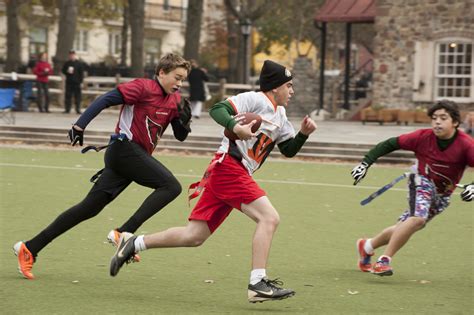 Teenage Boys Playing Flag Football In Brooklyn New York Flickr