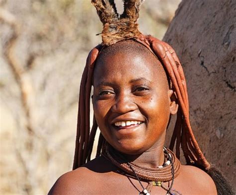 非洲「紅泥」部落，女性以「赤裸」為美，大多數男性活不到15歲 壹讀