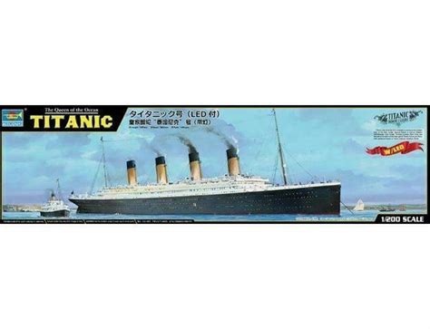 Trumpeter Rms Titanic 1200 Plastic Model Kit With Led Lights 03719
