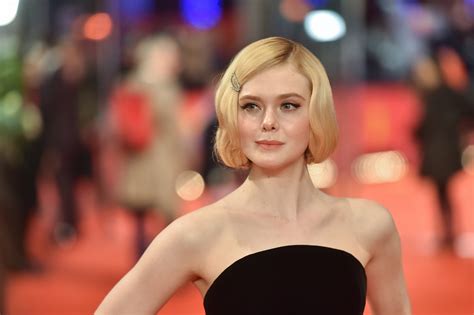 Elle Fanning Couldn T Keep A Straight Face While Filming Sex Scenes For The Great