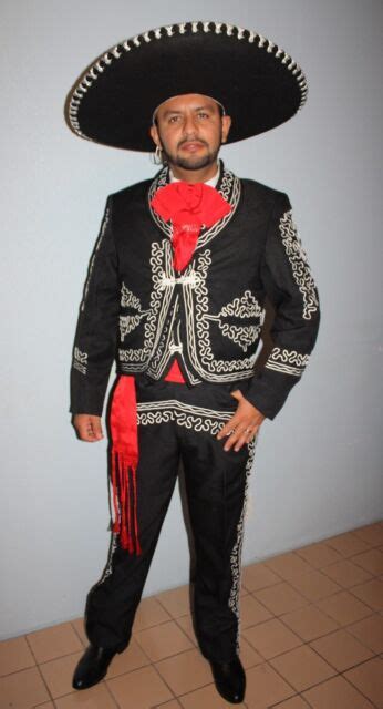 Mexican Mariachi Men Suit Size 36 From Mexico 6 Piece Set Traje Mariachi Talla36 Ebay