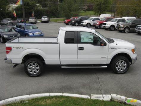 Oxford White 2013 Ford F150 Xlt Supercab 4x4 Exterior Photo 72023091