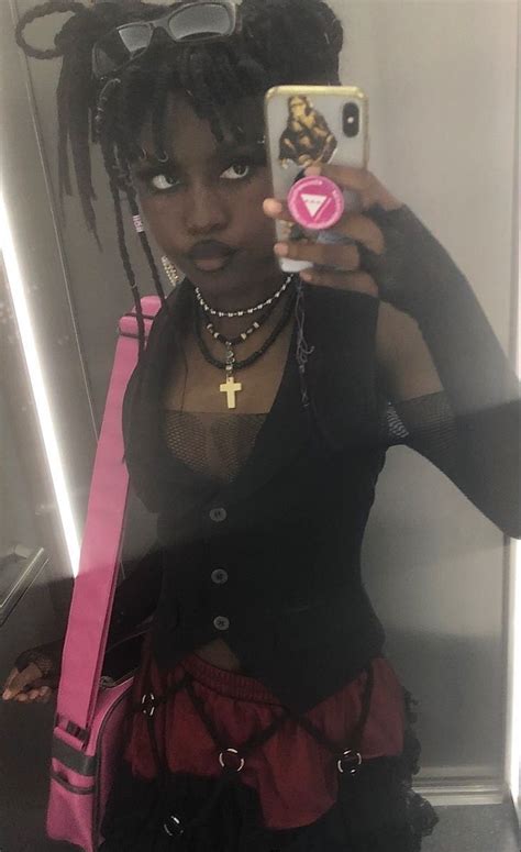Shared By 🦷 Find Images And Videos About Pink Black And Goth On We