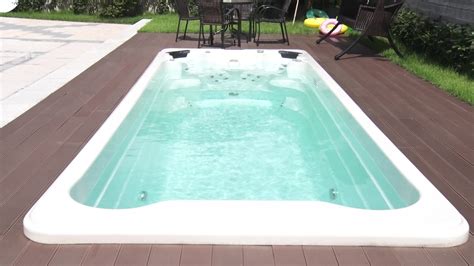 Jy8601 Acrylic Swim Spa Shell Fiberglass Hot Tub Swimming Pool