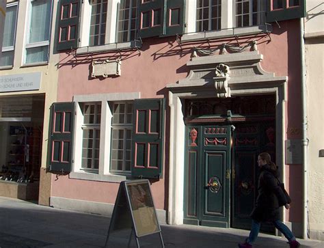 Bonngasse is within easy walking distance of the main station. Beethoven-Haus in Bonn
