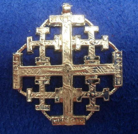 Jerusalem Cross Pendant Billy And Charlie