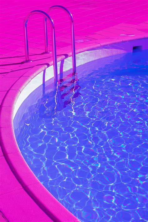 Vaporwave Pool Water Aesthetic Iwanna Fly
