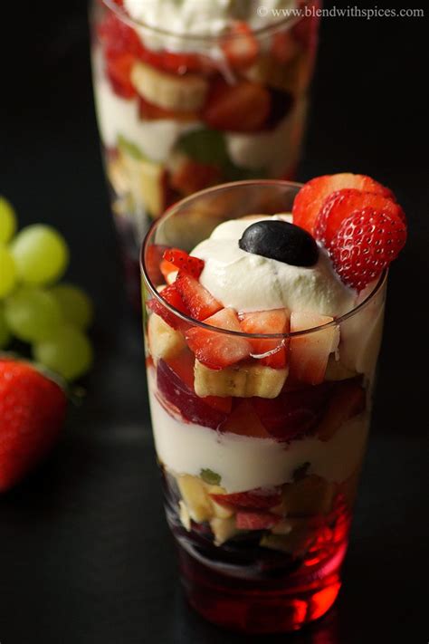 mixed fruit and yogurt parfait recipe healthy breakfast parfait recipes