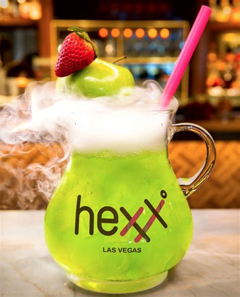 16 crazy las vegas cocktails las vegas vacation las vegas eats las vegas trip