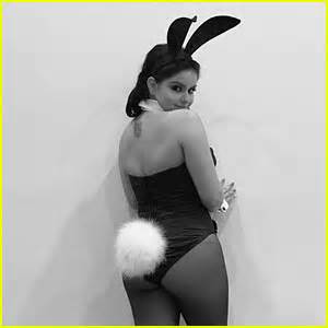 Ariel Winter Channels A Sexy Playboy Bunny For Halloween 2016