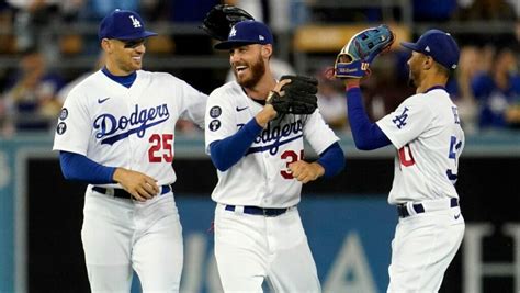 Padres Vs Dodgers Nlds Prediction And Odds Betmgm