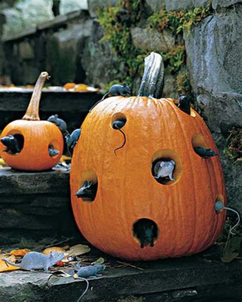 No matter how much you like the. 42 Last-Minute Cheap DIY Halloween Decorations You Can ...
