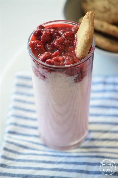 Super Delicious And Easy To Make Raspberry Pudding Dessert Recipes
