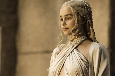 Game Of Thrones Season 5 Stills Tease At Whats Ahead Scifinow