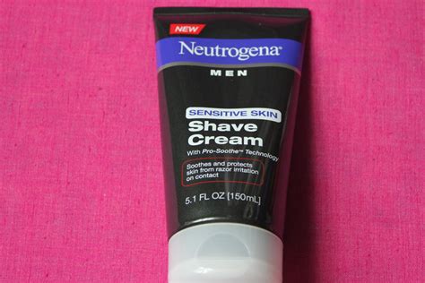 Neutrogena Men Sensitive Skin Shave Cream