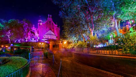 Magic Kingdom Dark And Immersive Rides Orlandoplanningguide