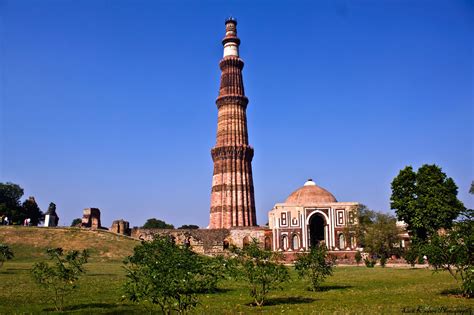 Sandstone Tower Of Qutb Minar And Its Monuments Traveling Tour Guide