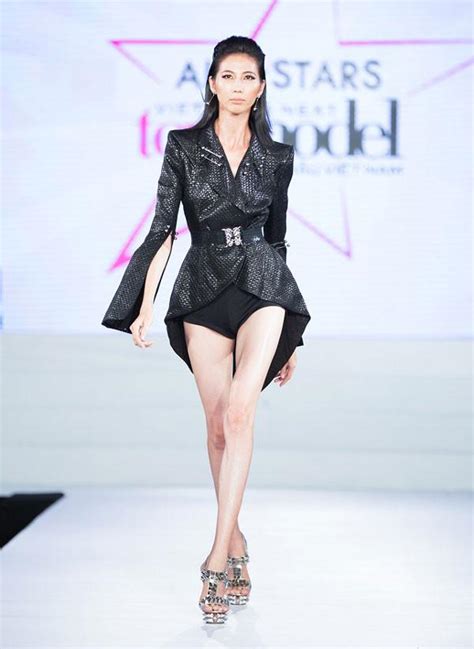 Vietnam Next Top Model Giọng hát của Cao Ngân lại gây sốt