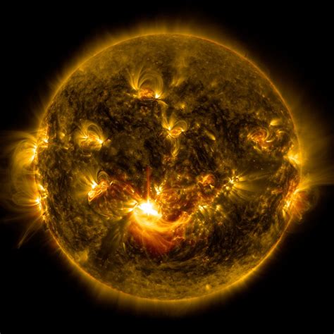 Sun Release M8 7 Class Solar Flare On Dec 17 2014 Flickr