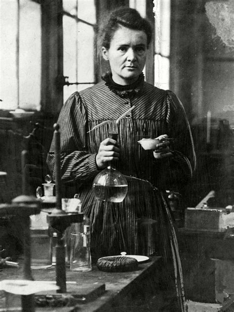 6 Female Scientists Who Changed The World