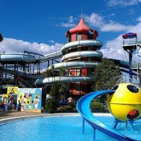 For everyone making waves with the big splash, presented by british swimming and british gas. Big Splash Waterpark (Canberra): UPDATED 2020 All You Need ...