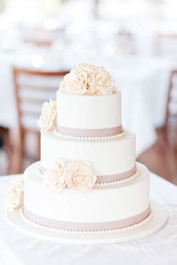 Wedding Inspiration Vintage Rose Γαμήλιες τούρτες