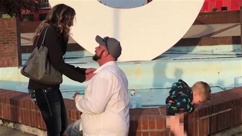 Boy Upstages Mom S Marriage Proposal By Peeing Fox News