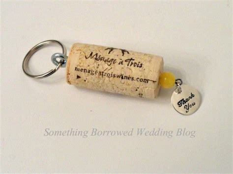 Tutorial For Diy Wine Cork Keychain Wedding Favor At