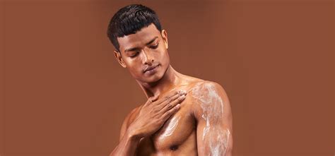 Why Men Use Body Scrub At Home For Deep Exfoliation