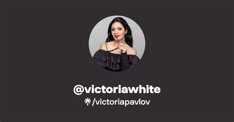 victoriawhite twitter instagram linktree