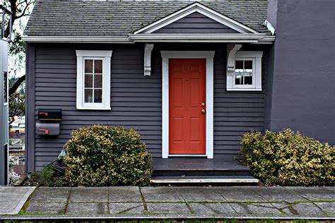 25 Red Front Door Ideas To Make An Ultra Dynamic Entrance Homenish